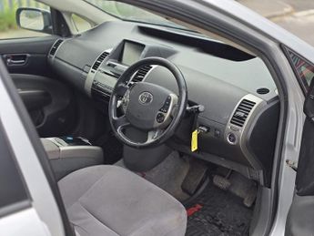 TOYOTA PRIUS 1.5 T Spirit Hatchback 5dr Petrol Hybrid CVT (104 g/km 76 bhp)