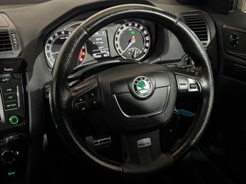 SKODA OCTAVIA 2.0 TDI CR vRS 5dr DSG