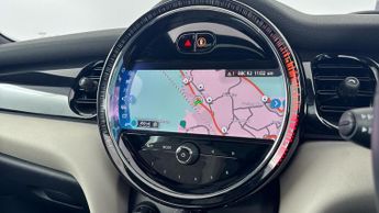 MINI ELECTRIC HATCH Cooper SE 32.6kWh Level 3 Hatchback 3dr Electric Auto (184 ps)