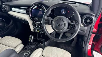 MINI ELECTRIC HATCH Cooper SE 32.6kWh Level 3 Hatchback 3dr Electric Auto (184 ps)