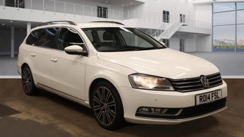 VOLKSWAGEN PASSAT 2.0 TDI BMT Executive 5dr DSG ++ NAV / LEATHER / 9 SERVICES / DA