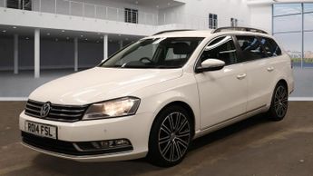 VOLKSWAGEN PASSAT 2.0 TDI BMT Executive 5dr DSG ++ NAV / LEATHER / 9 SERVICES / DA