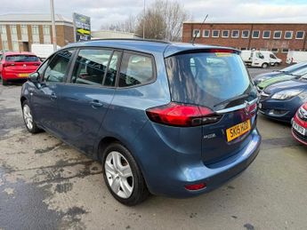 VAUXHALL ZAFIRA 2.0 CDTi Exclusiv 5dr