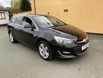 VAUXHALL ASTRA 2.0 CDTi 16V SRi [165] 5dr [Start Stop]