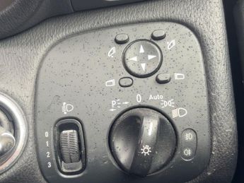 MERCEDES-BENZ CLC CLASS CLC 200 CDI Sport 3dr Auto