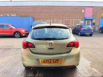 VAUXHALL ASTRA 2.0 CDTi 16V ecoFLEX Elite [165] 5dr