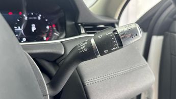 LAND ROVER RANGE ROVER EVOQUE 2.0 D200 MHEV SE SUV 5dr Diesel Auto 4WD Euro 6 (s/s) (204 ps)