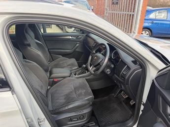 SKODA KODIAQ 2.0 TDI Sport Line 4x4 5dr DSG [7 Seat]