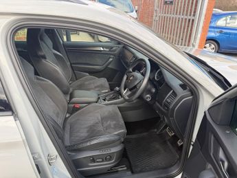 SKODA KODIAQ 2.0 TDI Sport Line 4x4 5dr DSG [7 Seat]