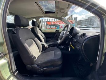 VOLKSWAGEN BEETLE 1.4 Luna 3dr