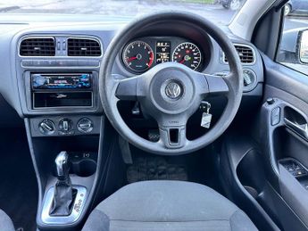 VOLKSWAGEN POLO 1.4 SE 5dr DSG