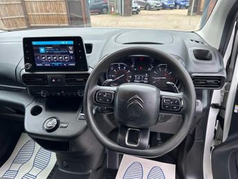 CITROEN BERLINGO 1.5 BlueHDi 1000Kg Driver 130ps EAT8 [Start Stop]