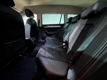 VOLKSWAGEN PASSAT 1.4 TSI GTE 5dr DSG