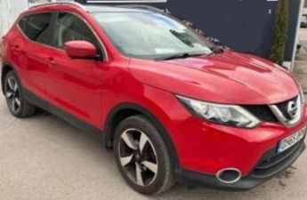Nissan Qashqai 1.2 DiG-T N-Tec+ 5dr ++ PANROOF / 8 SERVICES / NAV / CAMERA / UL