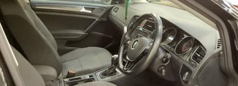VOLKSWAGEN GOLF 1.6 TDI Match 5dr DSG ++ SAT NAV / VW HISTORY / ULEZ / DAB ++
