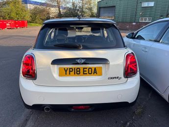 MINI HATCH 1.5 Cooper D II 3dr
