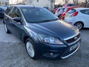 Ford Focus 1.6 Titanium 5dr