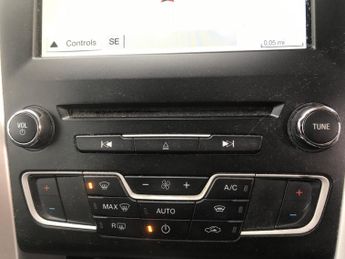 FORD MONDEO 1.5 TDCi ECOnetic Zetec 5dr