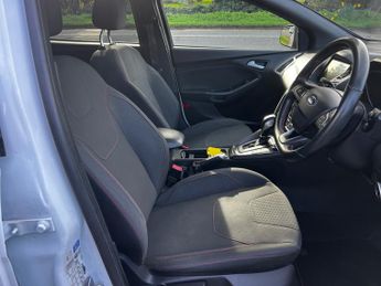 FORD FOCUS 1.0 EcoBoost 125 ST-Line X 5dr Auto