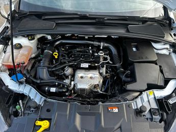 FORD FOCUS 1.0 EcoBoost 125 ST-Line X 5dr Auto
