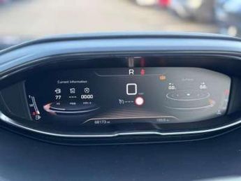 PEUGEOT 3008 1.5 BlueHDi GT Line Premium 5dr Auto ++ PANROOF / NAV / CAMERA /