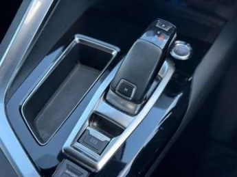 PEUGEOT 3008 1.5 BlueHDi GT Line Premium 5dr Auto ++ PANROOF / NAV / CAMERA /