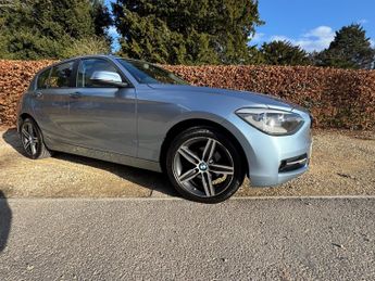 BMW 1 SERIES 116i Sport 5dr Step Auto