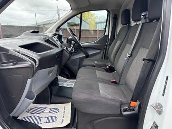 FORD TRANSIT CUSTOM 2.2 TDCi 290 Panel Van 5dr Diesel Manual L1 H1 (186 g/km, 98 bhp