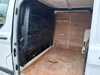 FORD TRANSIT CUSTOM 2.2 TDCi 290 Panel Van 5dr Diesel Manual L1 H1 (186 g/km, 98 bhp