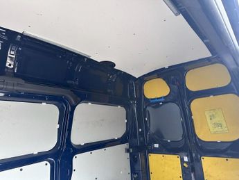 FORD TRANSIT CUSTOM 2.2 TDCi 310 Trend Panel Van 5dr Diesel Manual L1 H1 (186 g/km, 