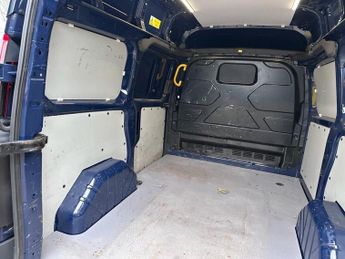 FORD TRANSIT CUSTOM 2.2 TDCi 310 Trend Panel Van 5dr Diesel Manual L1 H1 (186 g/km, 