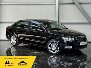 Skoda Superb 2.0 TDI CR 170 Elegance 4X4 5dr