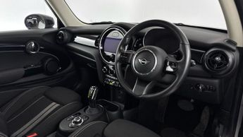 MINI ELECTRIC HATCH Cooper SE 32.6kWh Level 1 Hatchback 3dr Electric Auto (184 ps)