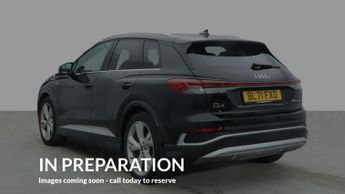 AUDI Q4 E-TRON 40 S line SUV 5dr Electric Auto 82kWh (204 ps)