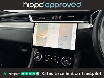 JAGUAR F-PACE 2.0 D200 MHEV R-Dynamic SE SUV 5dr Diesel Auto AWD Euro 6 (s/s) 