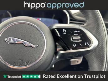 JAGUAR F-PACE 2.0 D200 MHEV R-Dynamic SE SUV 5dr Diesel Auto AWD Euro 6 (s/s) 