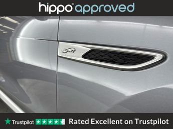 JAGUAR F-PACE 2.0 D200 MHEV R-Dynamic SE SUV 5dr Diesel Auto AWD Euro 6 (s/s) 