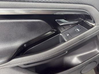 LAND ROVER RANGE ROVER EVOQUE 1.5 P300e R-Dynamic S 5dr Auto