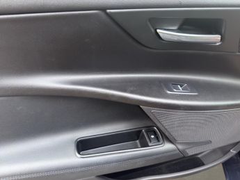 JAGUAR XE 2.0d [180] Portfolio 4dr Auto AWD