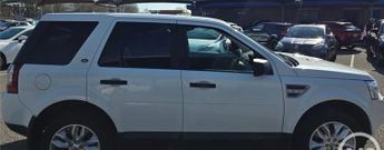 LAND ROVER FREELANDER 2 2.2 TD4 XS 5dr Auto ++ DAB / BLUETOOTH / HALF LEATHER ++