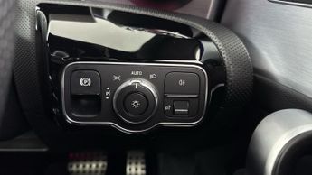 MERCEDES-BENZ CLA 2.0 CLA220 AMG Line (Premium) Coupe 4dr Petrol 7G-DCT Euro 6 (s/