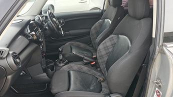 MINI HATCH 1.5 Cooper D 3dr