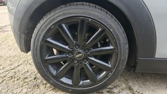 MINI HATCH 1.5 Cooper D 3dr