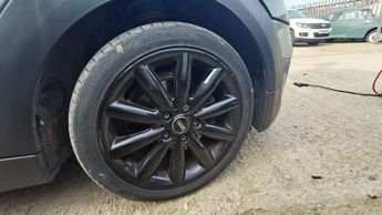 MINI HATCH 1.5 Cooper D 3dr