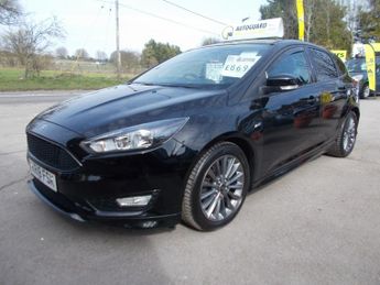 Ford Focus 1.0 EcoBoost 140 ST-Line Navigation 5dr