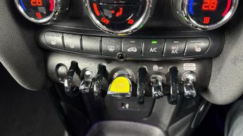 MINI ELECTRIC HATCH Cooper SE 32.6kWh Level 2 Hatchback 3dr Electric Auto (184 ps)