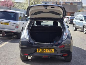 NISSAN LEAF 24kWh Visia+ Hatchback 5dr Electric Auto (107 bhp)