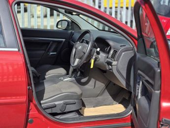 VAUXHALL VECTRA 1.9 CDTi 16v Design Hatchback 5dr Diesel Automatic (186 g/km 148