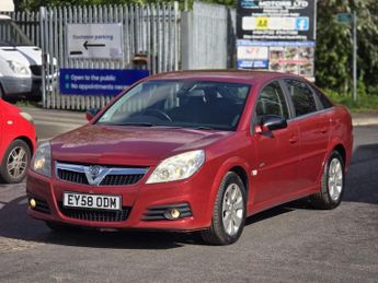 VAUXHALL VECTRA 1.9 CDTi 16v Design Hatchback 5dr Diesel Automatic (186 g/km 148
