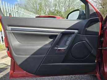 VAUXHALL VECTRA 1.9 CDTi 16v Design Hatchback 5dr Diesel Automatic (186 g/km 148